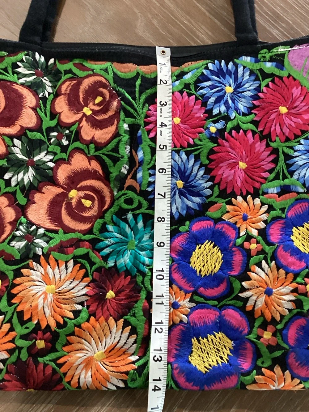 N/A bright multicolor